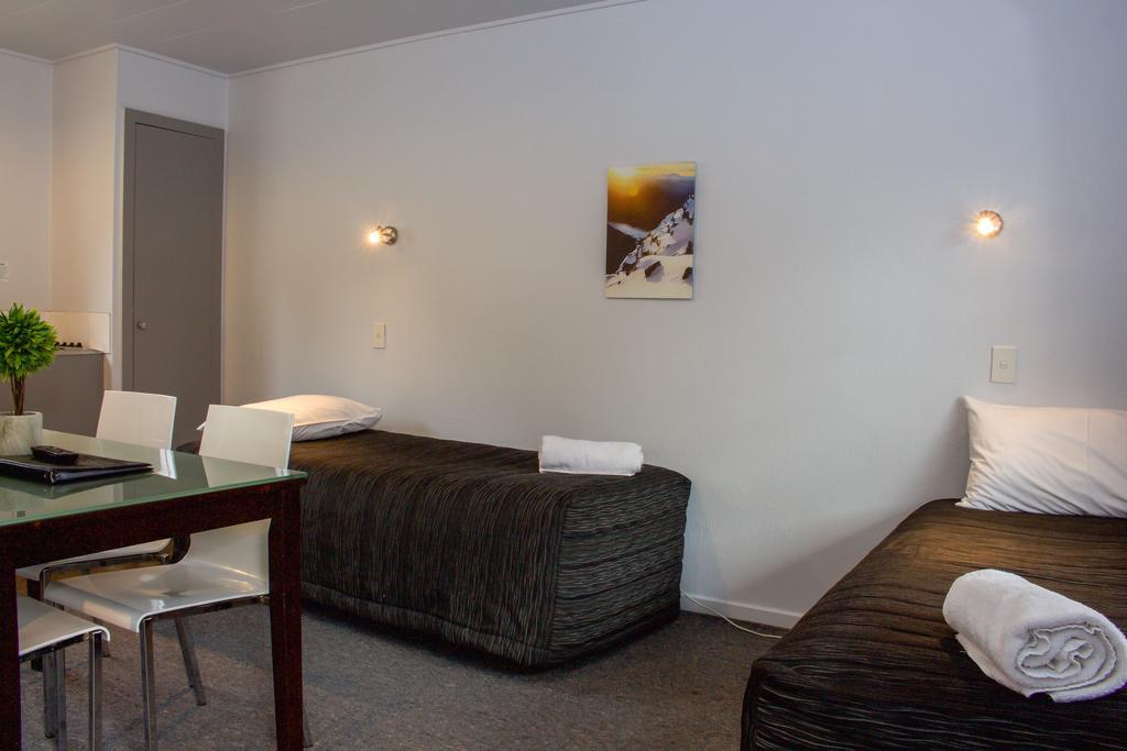 Luxe & Motel 5*