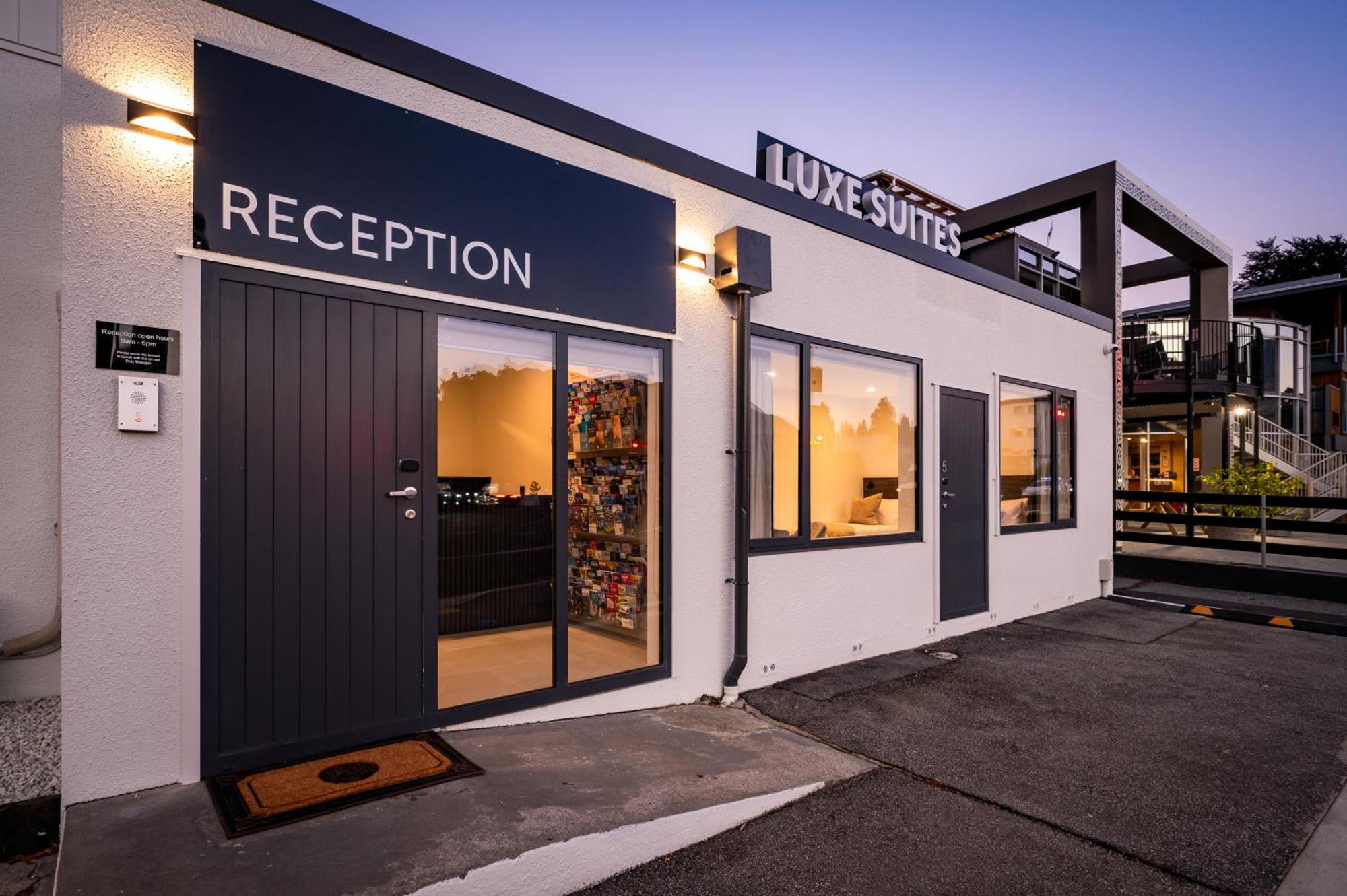 Luxe & Motel